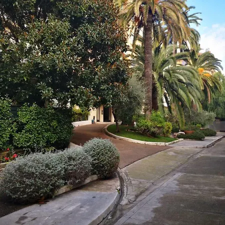 Apartamento Duplex Apartment, 200 Meters From The Sea Niza